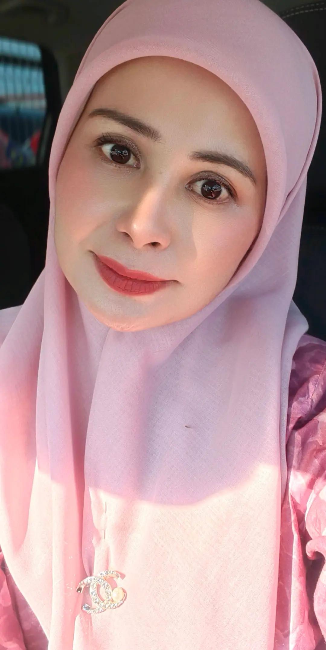@Cik Roses 🌹