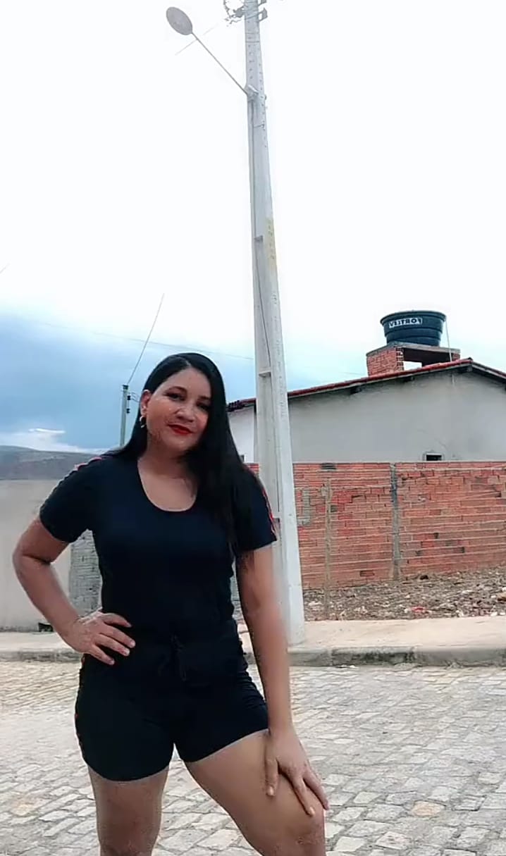 @paola Santos