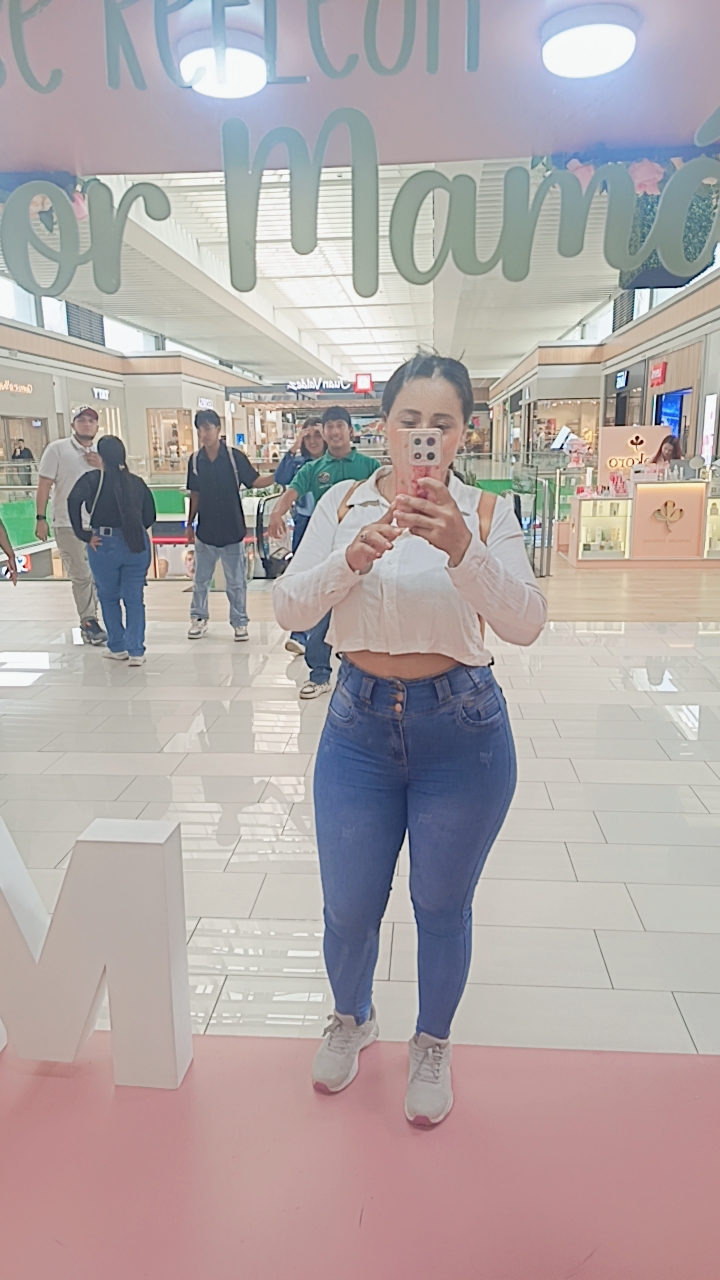 @chiquitaandreaamores🦂🧏♀️👸
