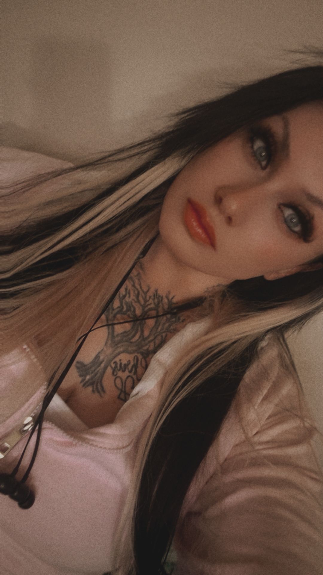 @LiliMayhem_dotcom