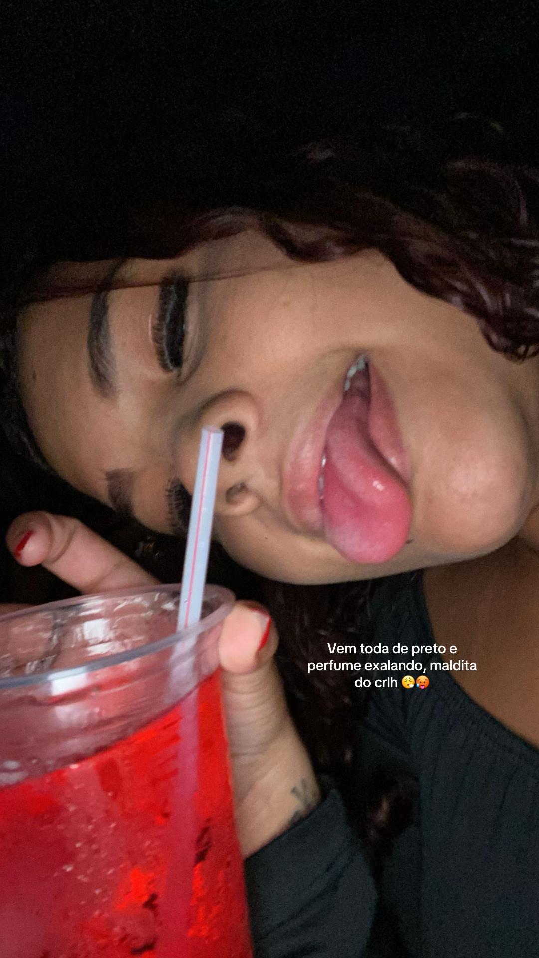 @Sara Sthefany