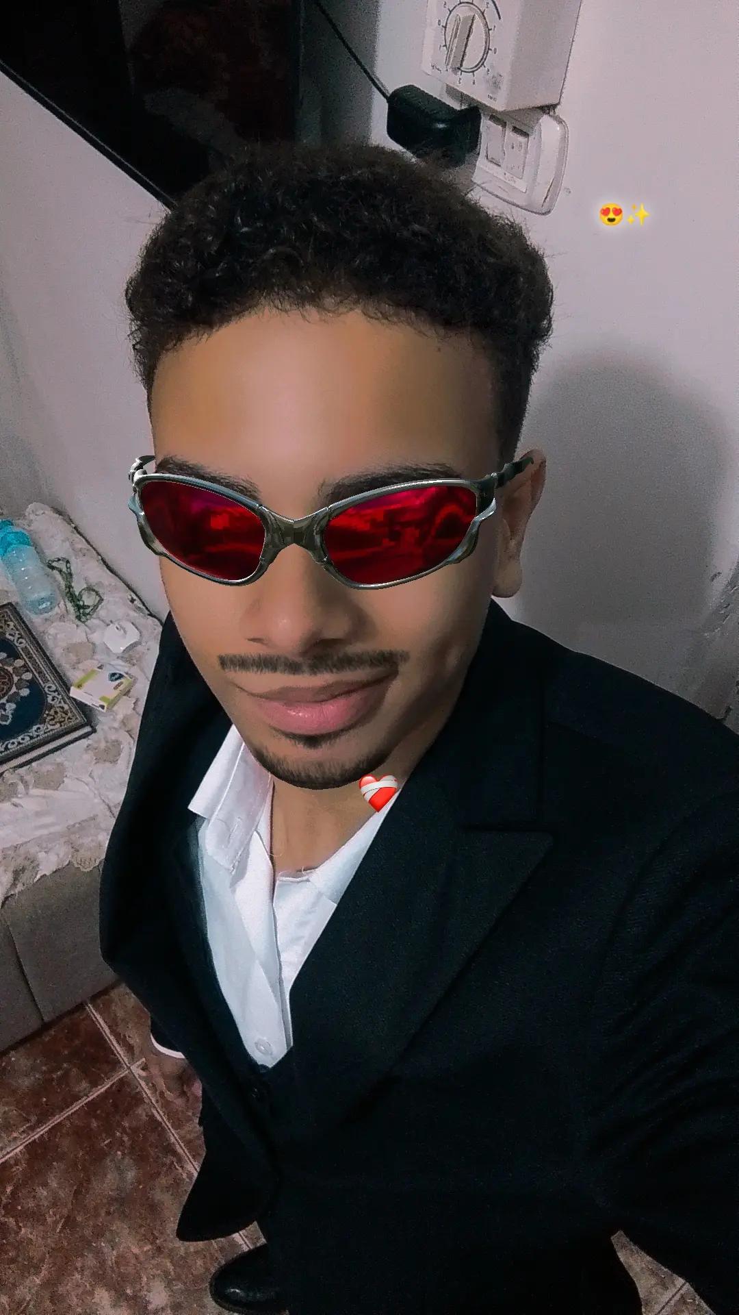 @♛𝒞ℋℰℱ|حسام✵♞