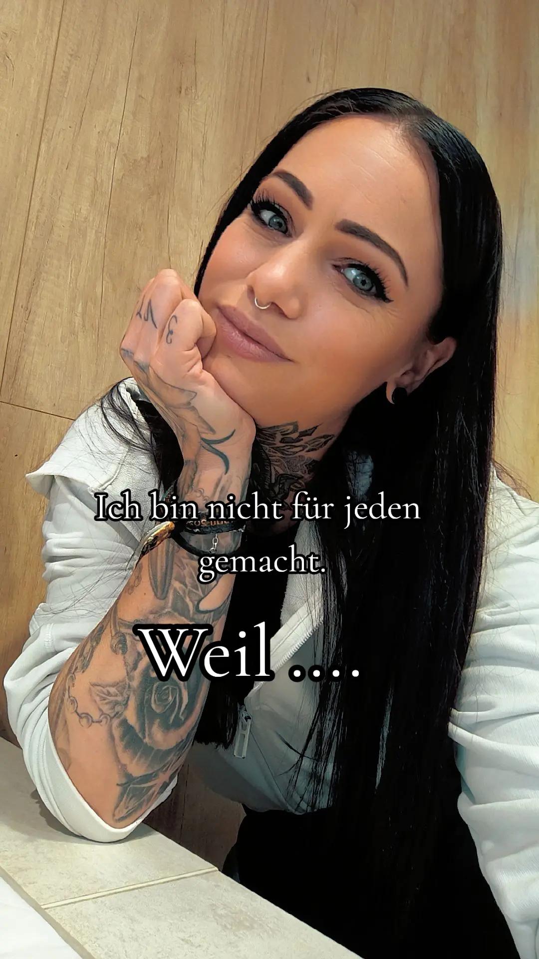 @Schwarzefee™๏ธ