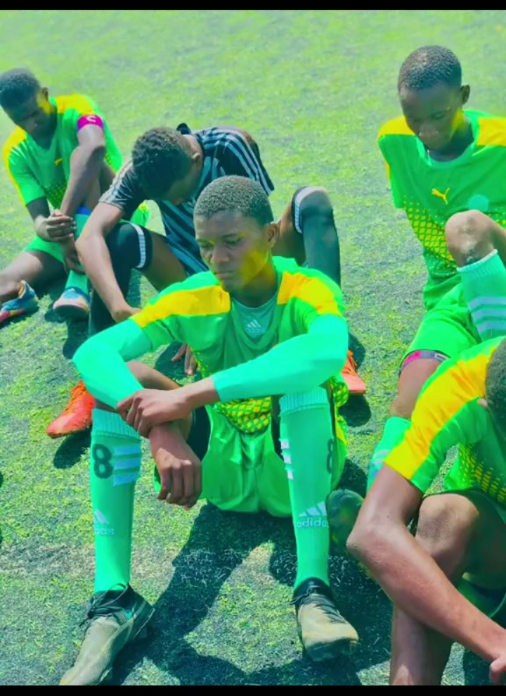 @MK8️⃣🔰🇳🇪⚽️🤲