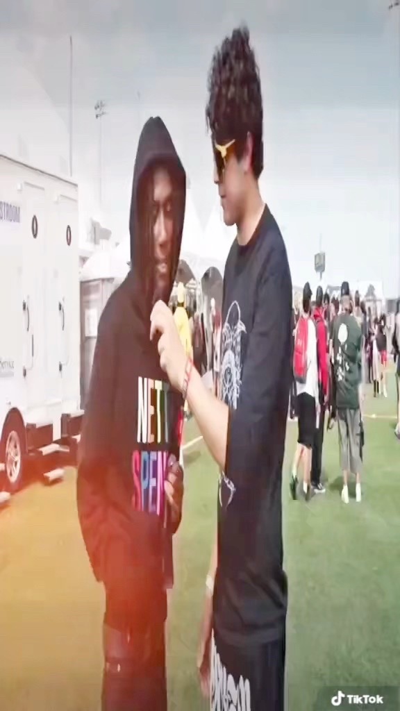 @frostyyikes