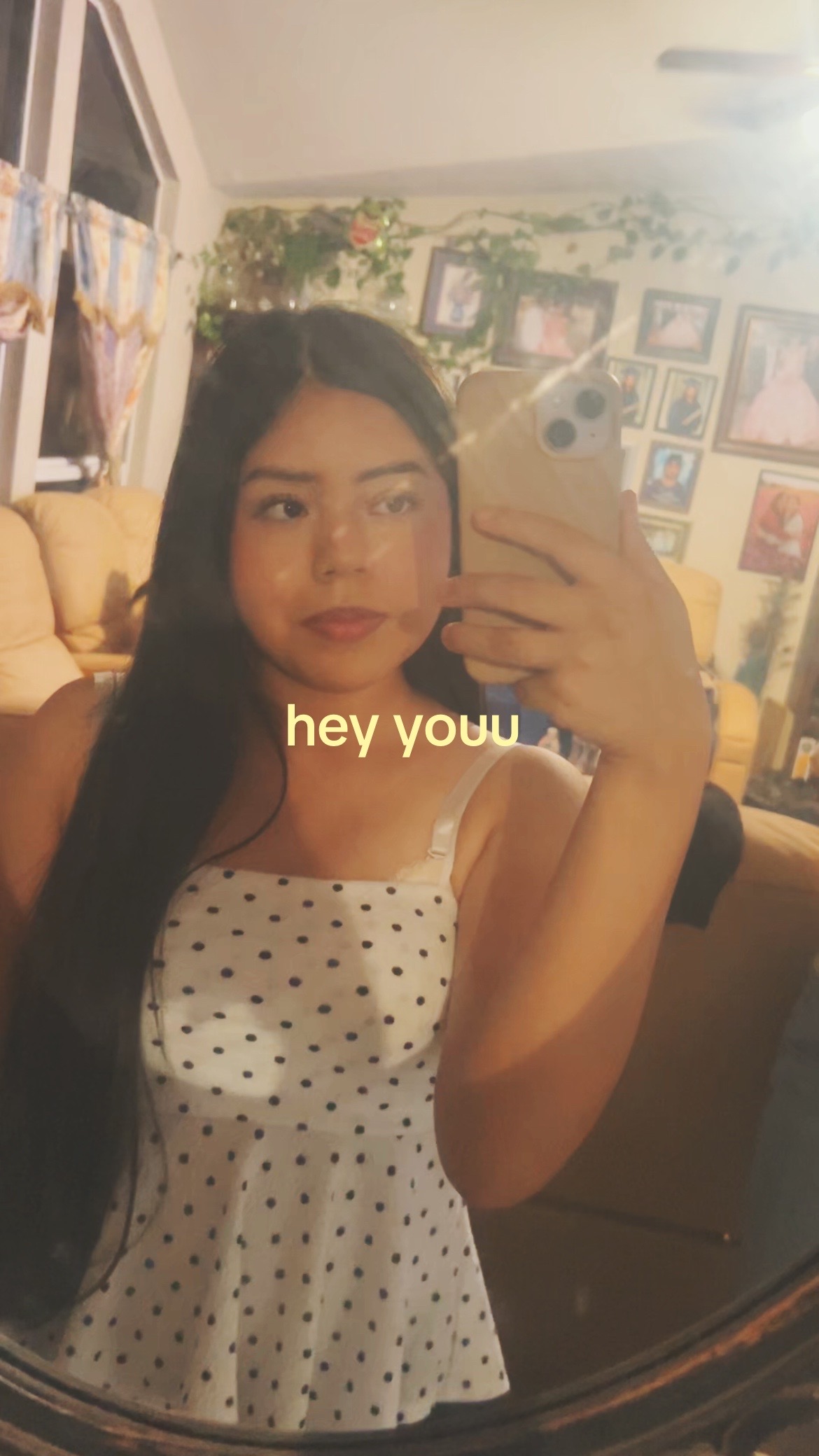 @𑣲 cris