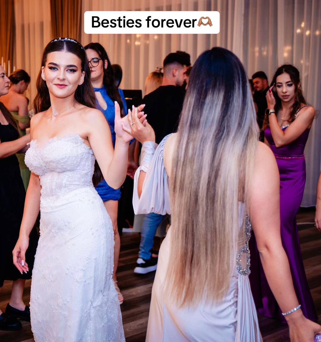 @Ellena Cătăliina