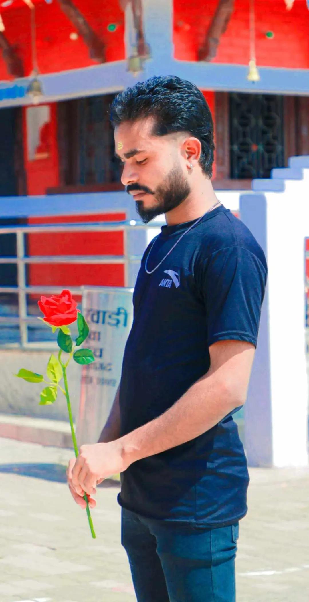 @💪👑🥷siumangalthakur🥷👑💪