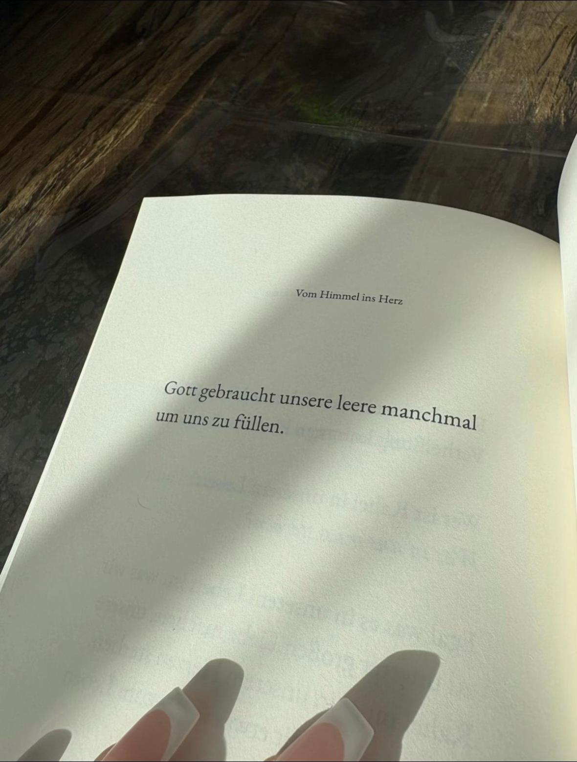 @Naomi Walter | 🫀📖