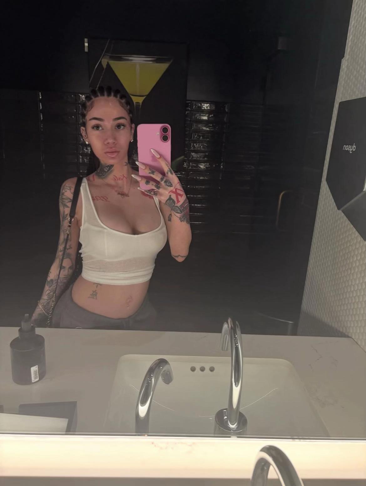 @💋