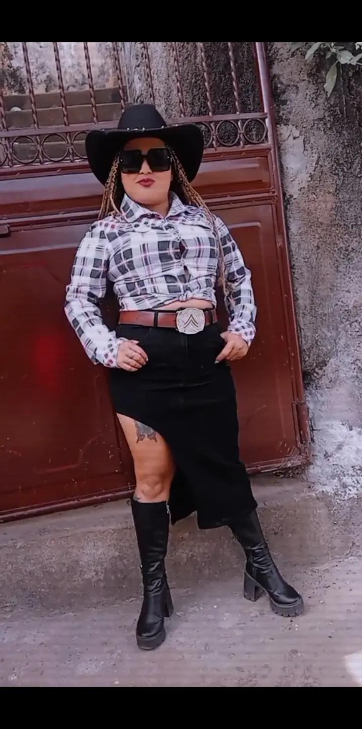 @linda la patrona de comapa