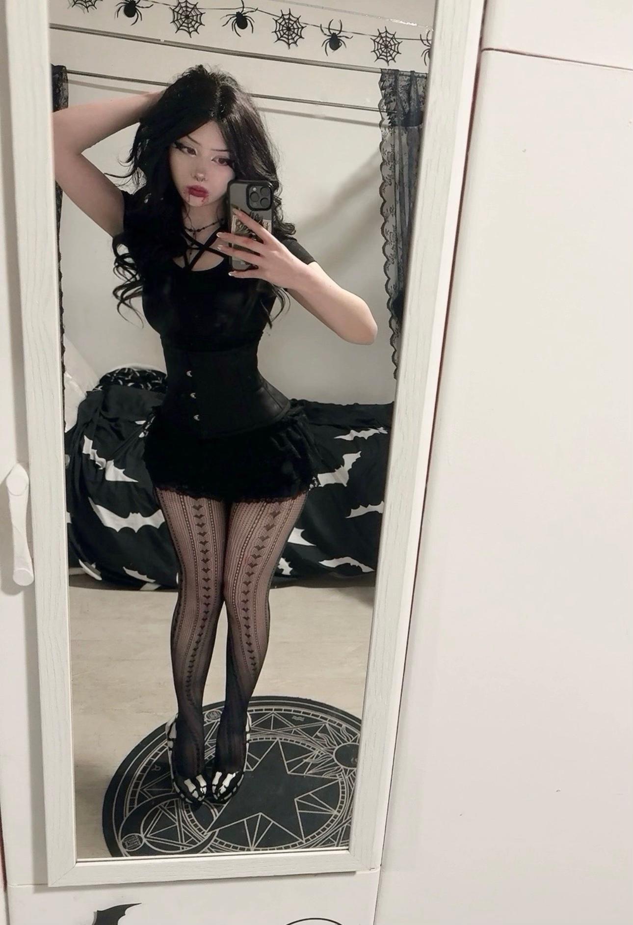 @katia 𖤐