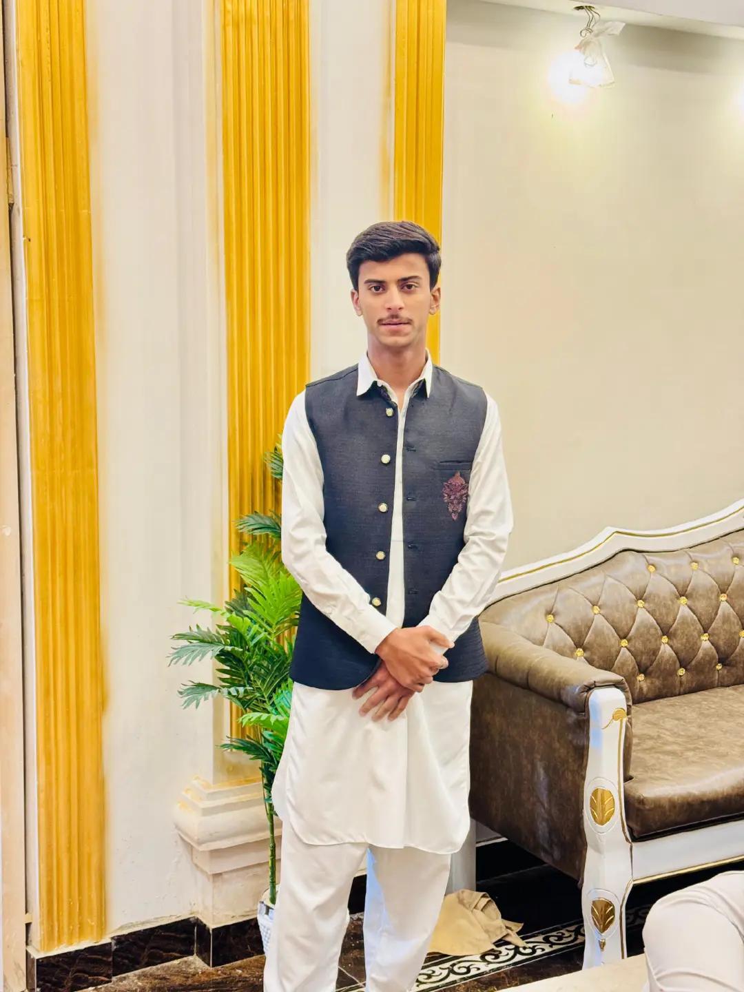 @چوہدری واسع 🦅🦁