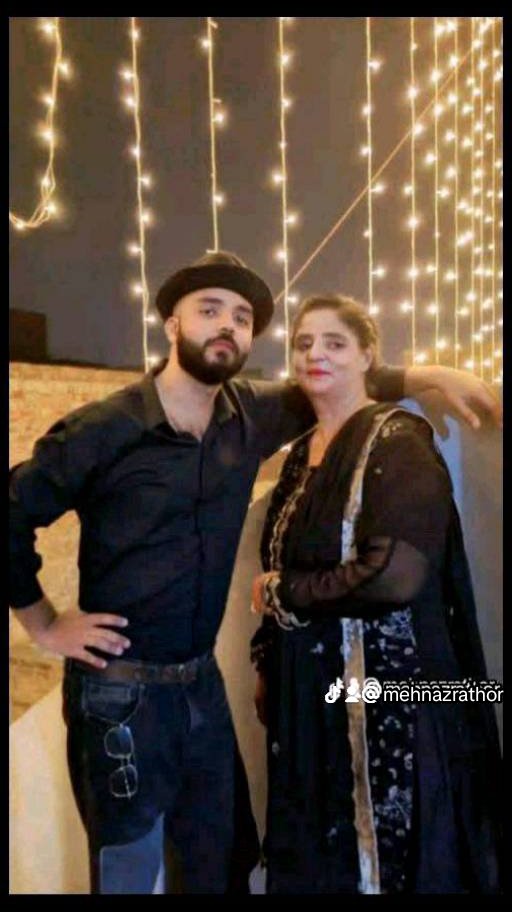 @Mehnaz Rathor