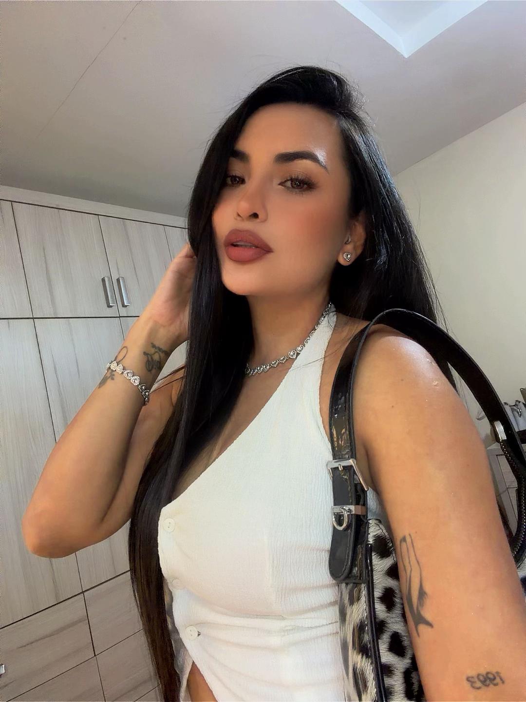 @Karla Paola