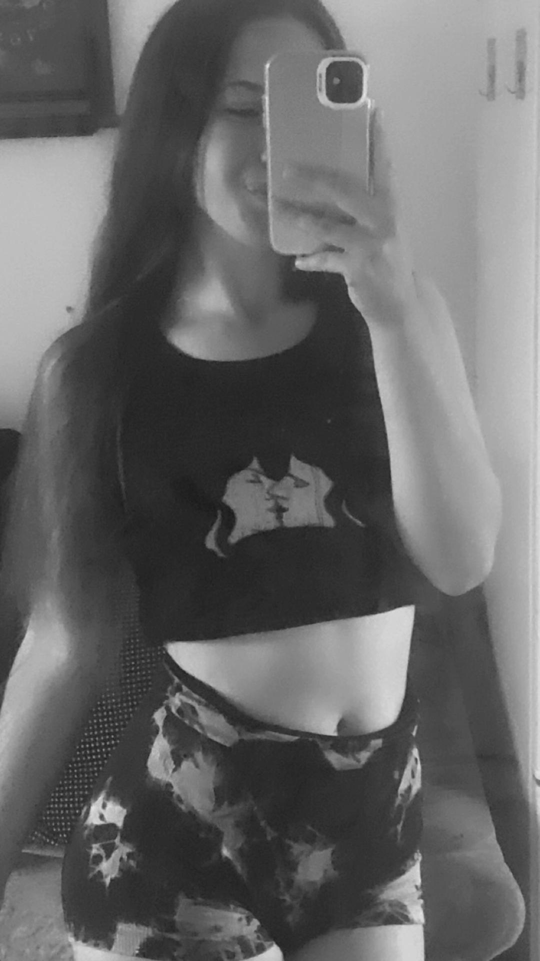 @Mickaaa09☦️