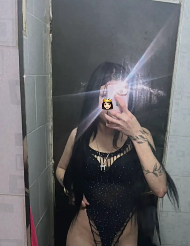 @𝓥𝓪𝓵𝓮𝓻𝔂_ 𝓛𝓪𝓻𝓪