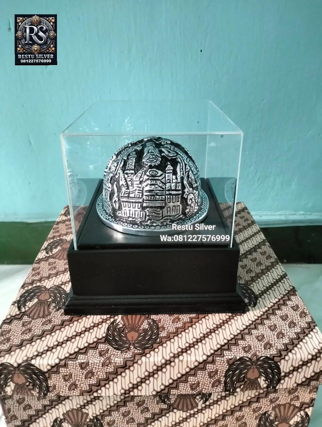 @restusilver