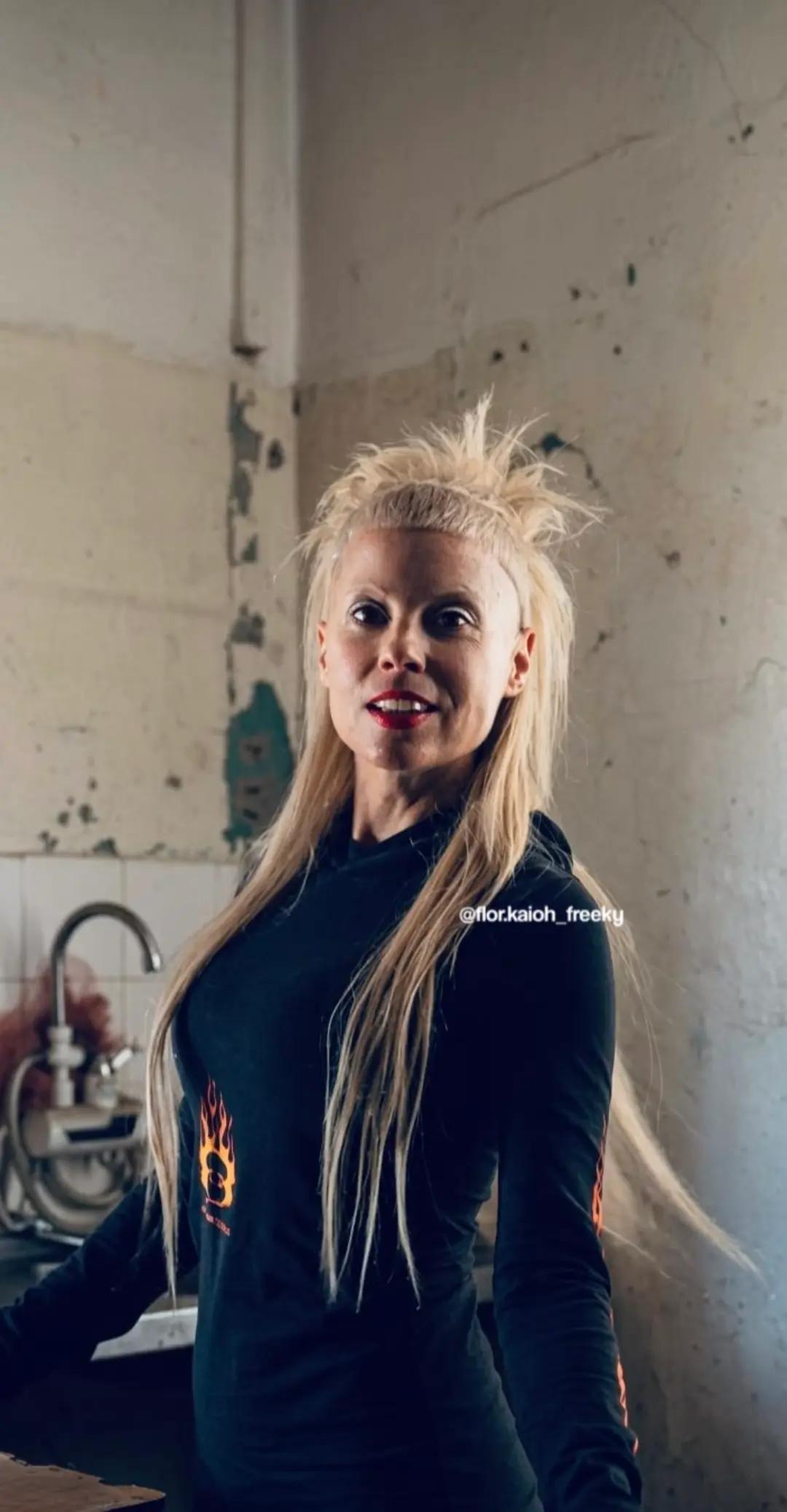 @ׅ⋆*｡✶ 𝔉𝘭𝘰𝘳 𝘓𝘎 🐁👽🖤