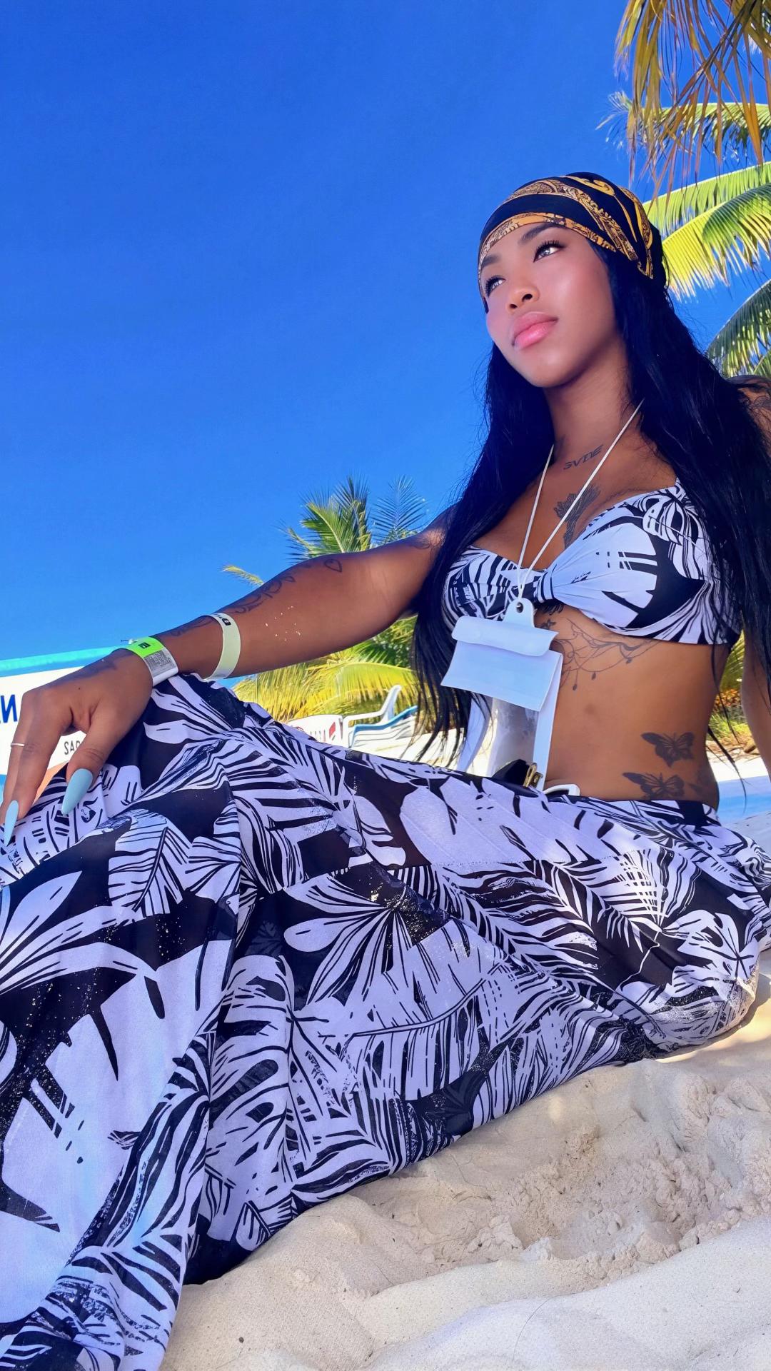 @Liane la viral🥰😍💚🩷