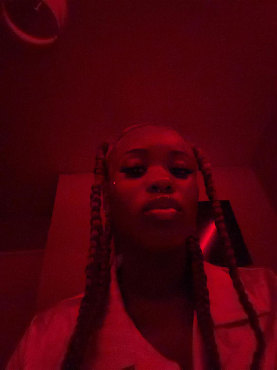 @T4y4💋.
