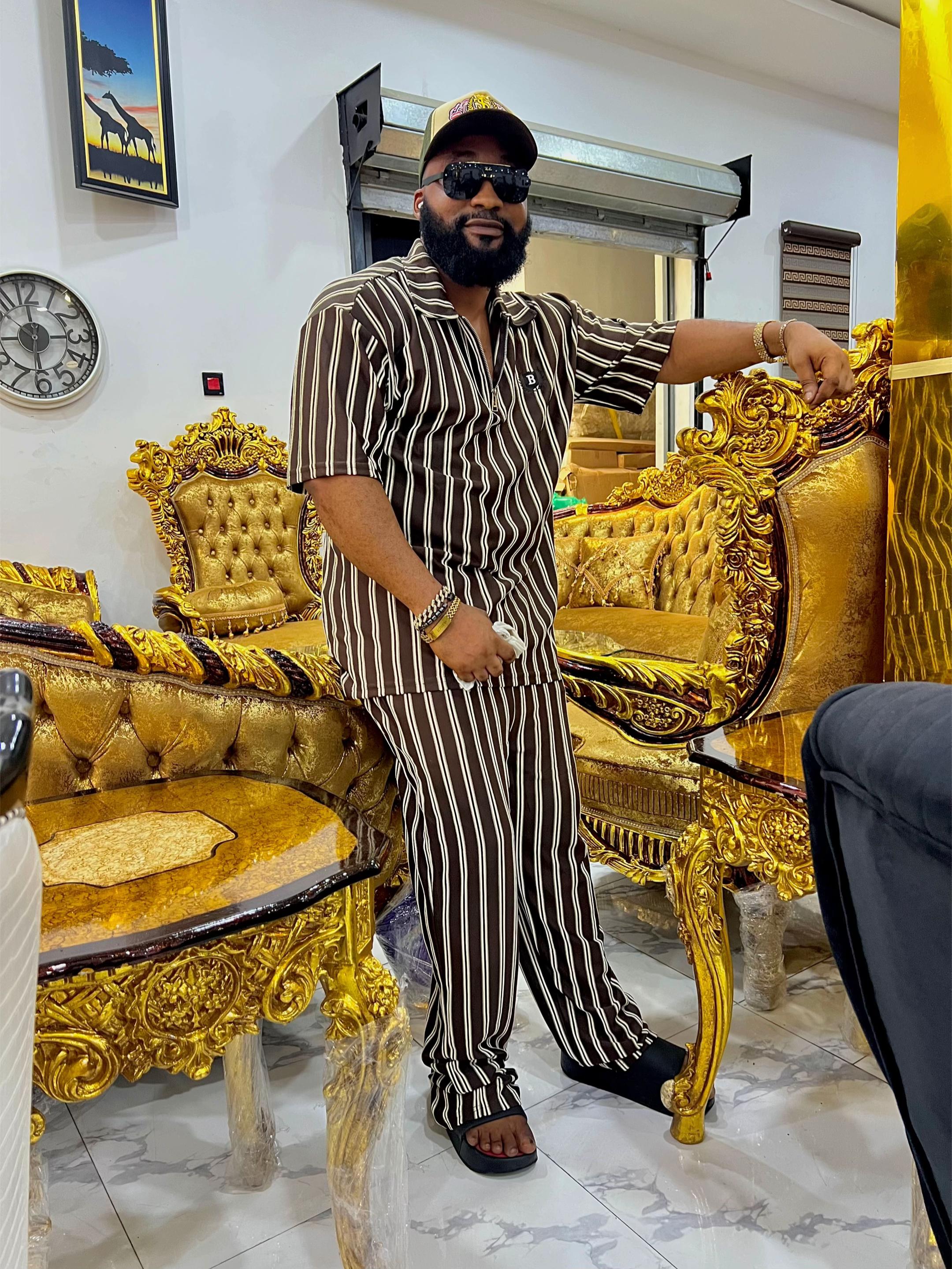 @viewsluxuryfurnitures