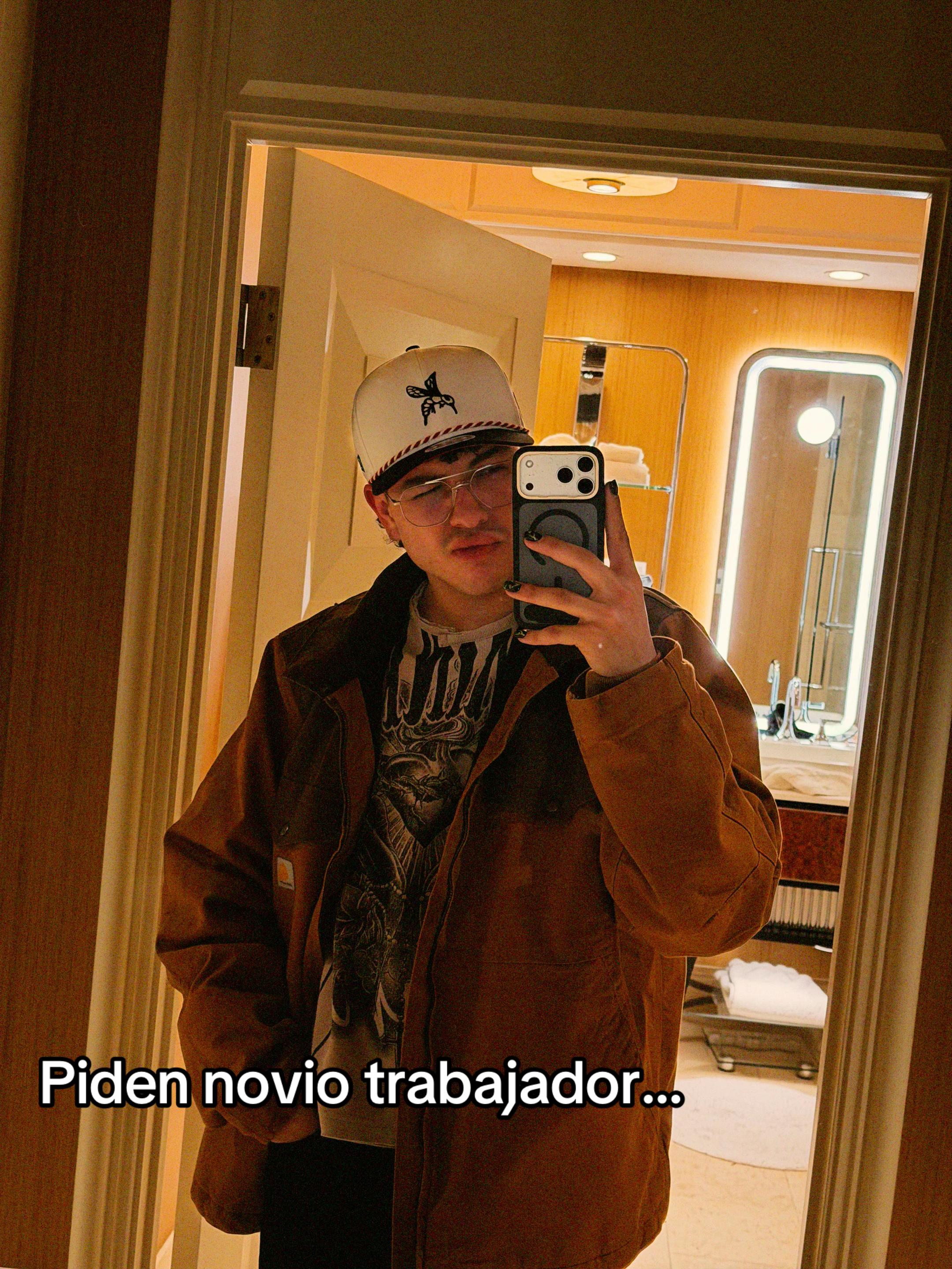 @ARENOVITZ