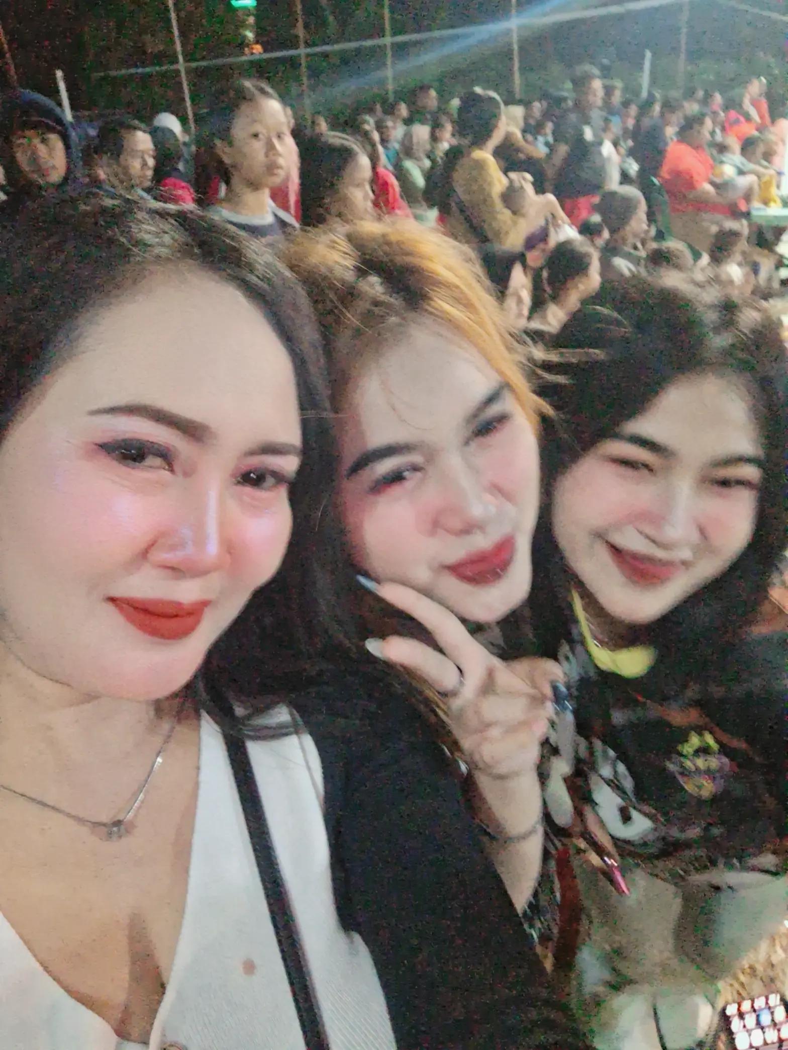 @Carissaputri