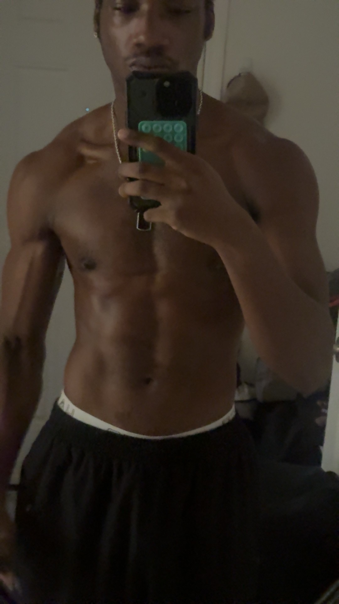 @chr1st1anslair