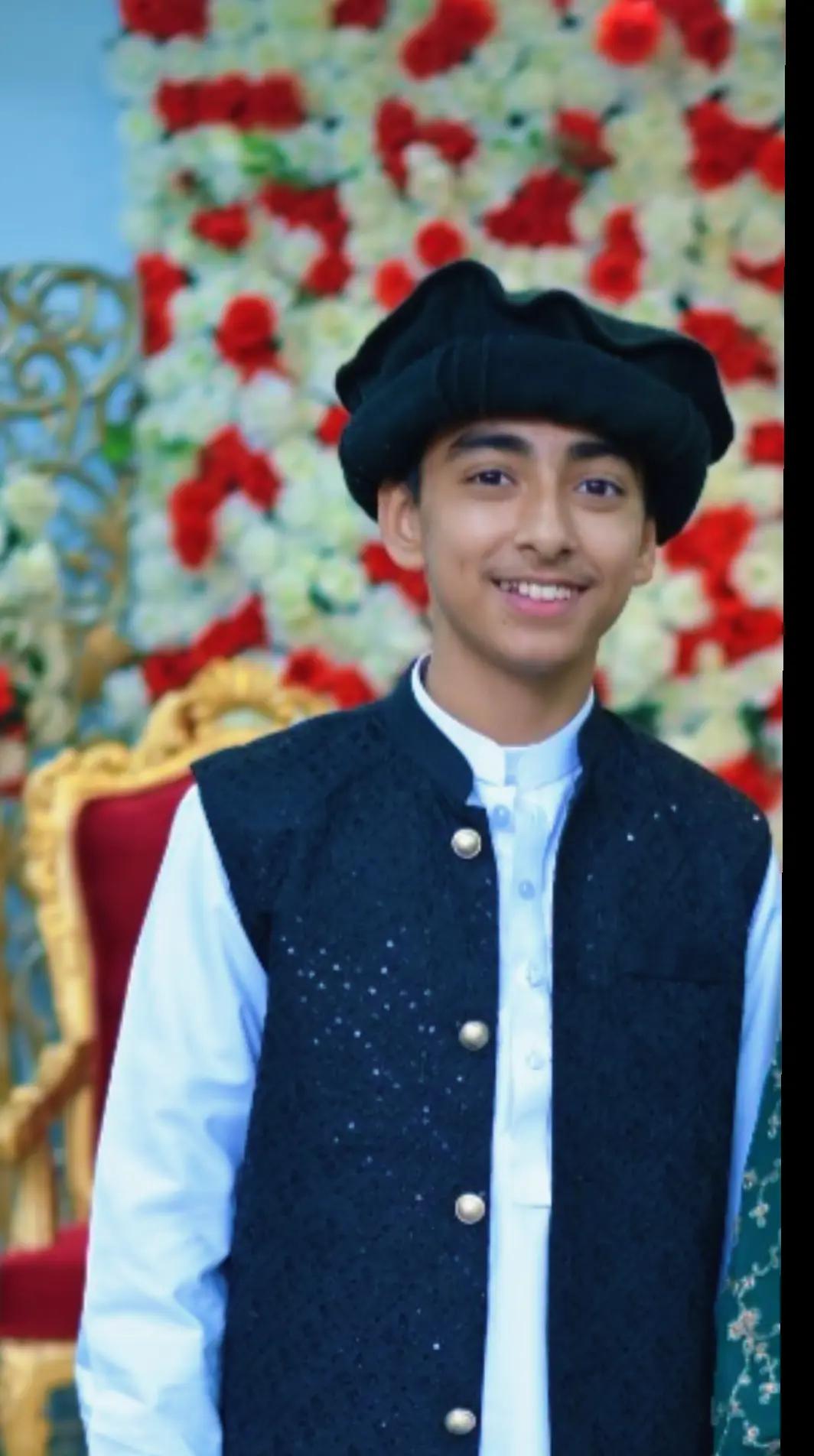 @🇵🇰 Naveed Pardesi 🇦🇪