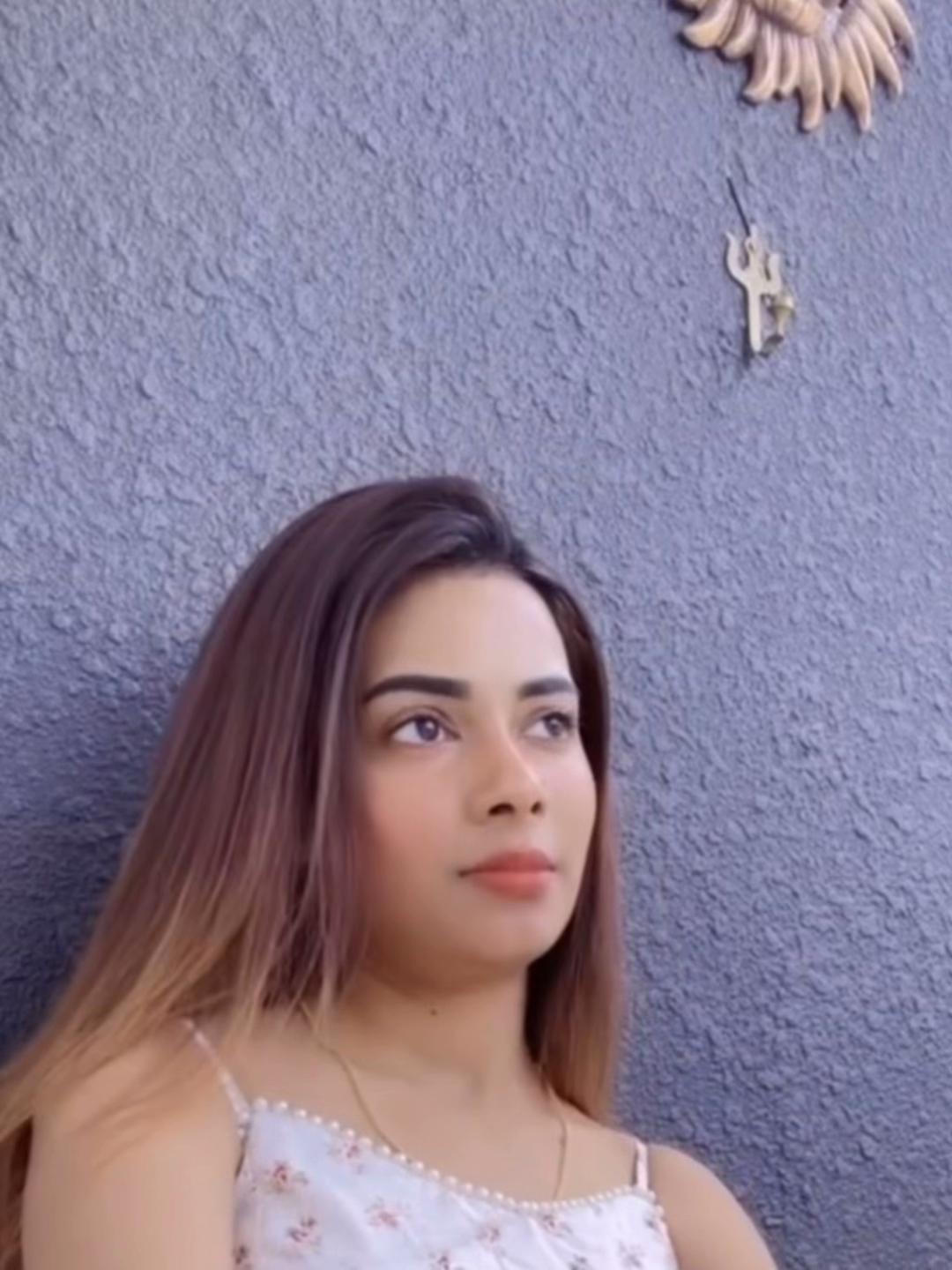 @SHALiNi