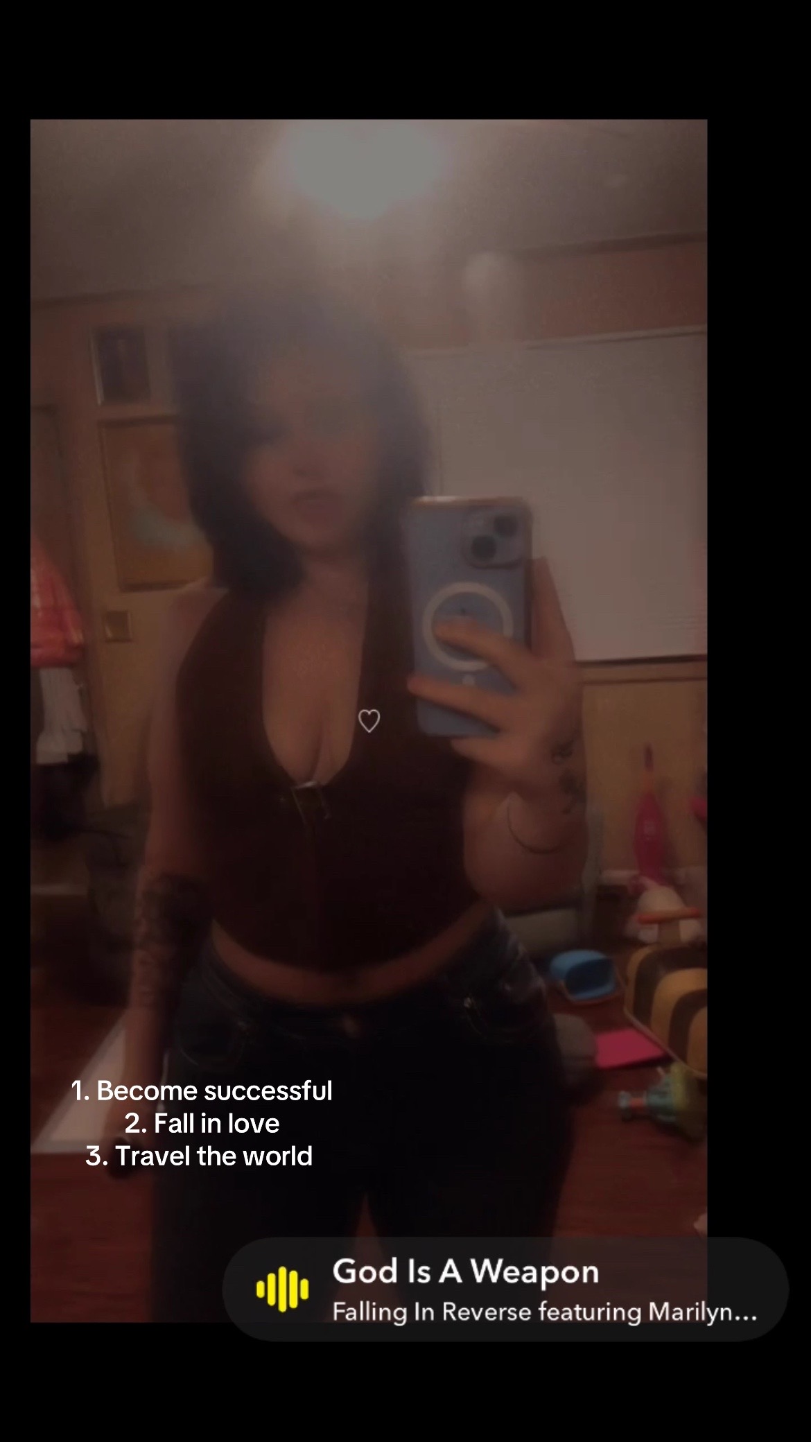 @Miranda🖤