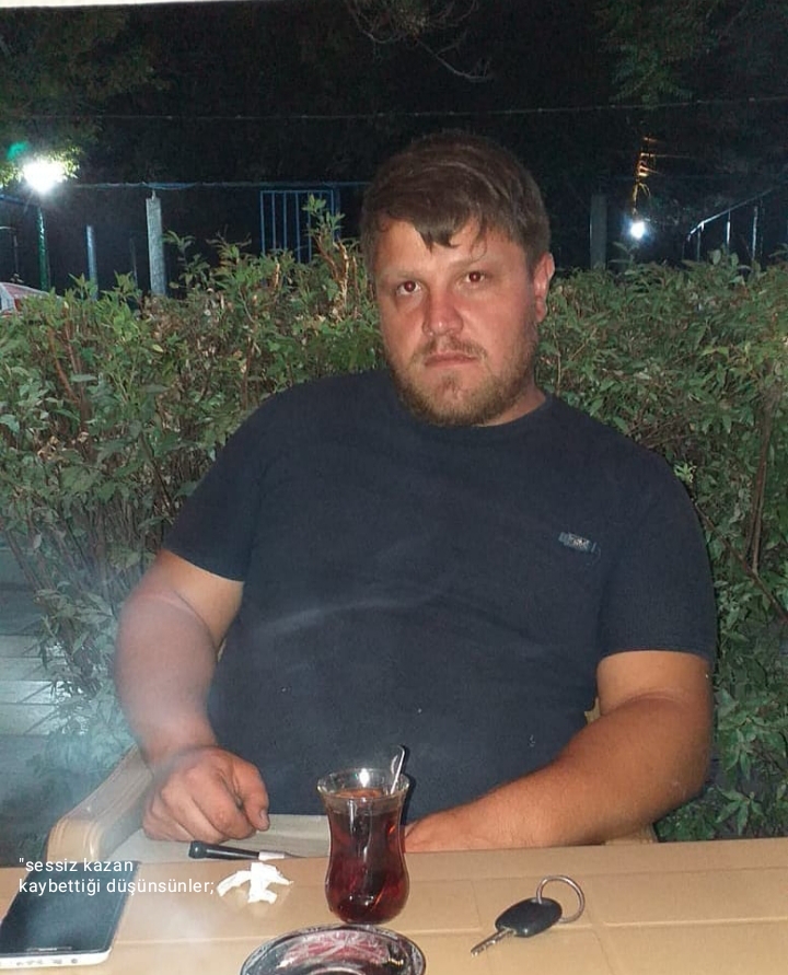 @Niyazi Akğ&uuml;neş