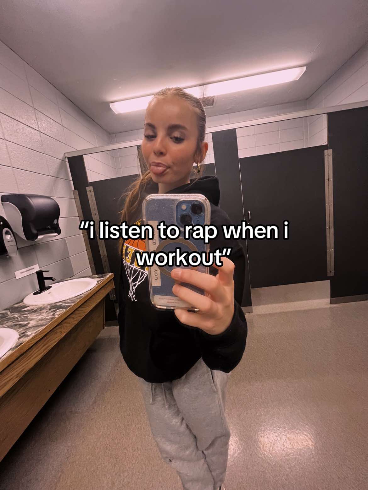 @Lillie Adams