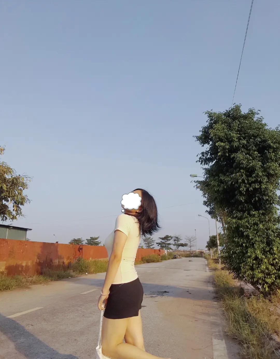 @c&ocirc; b&eacute; ngoan hiền 😈