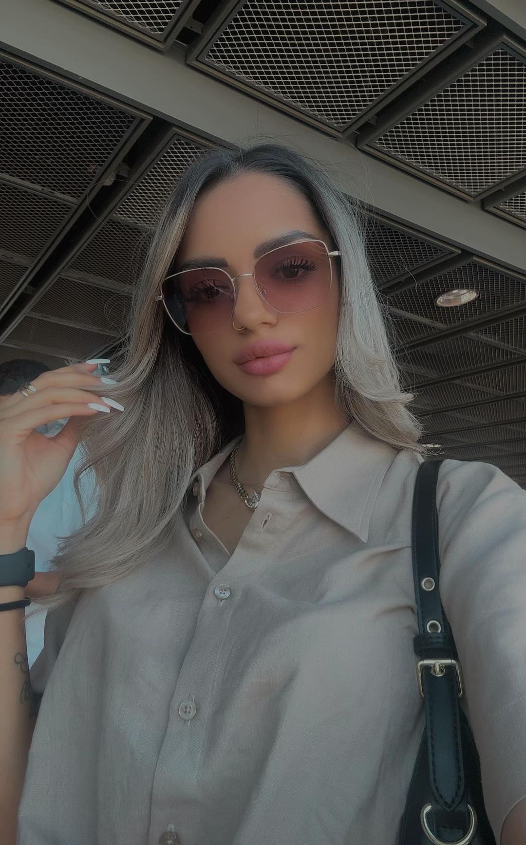 @Loredana Raym 💞