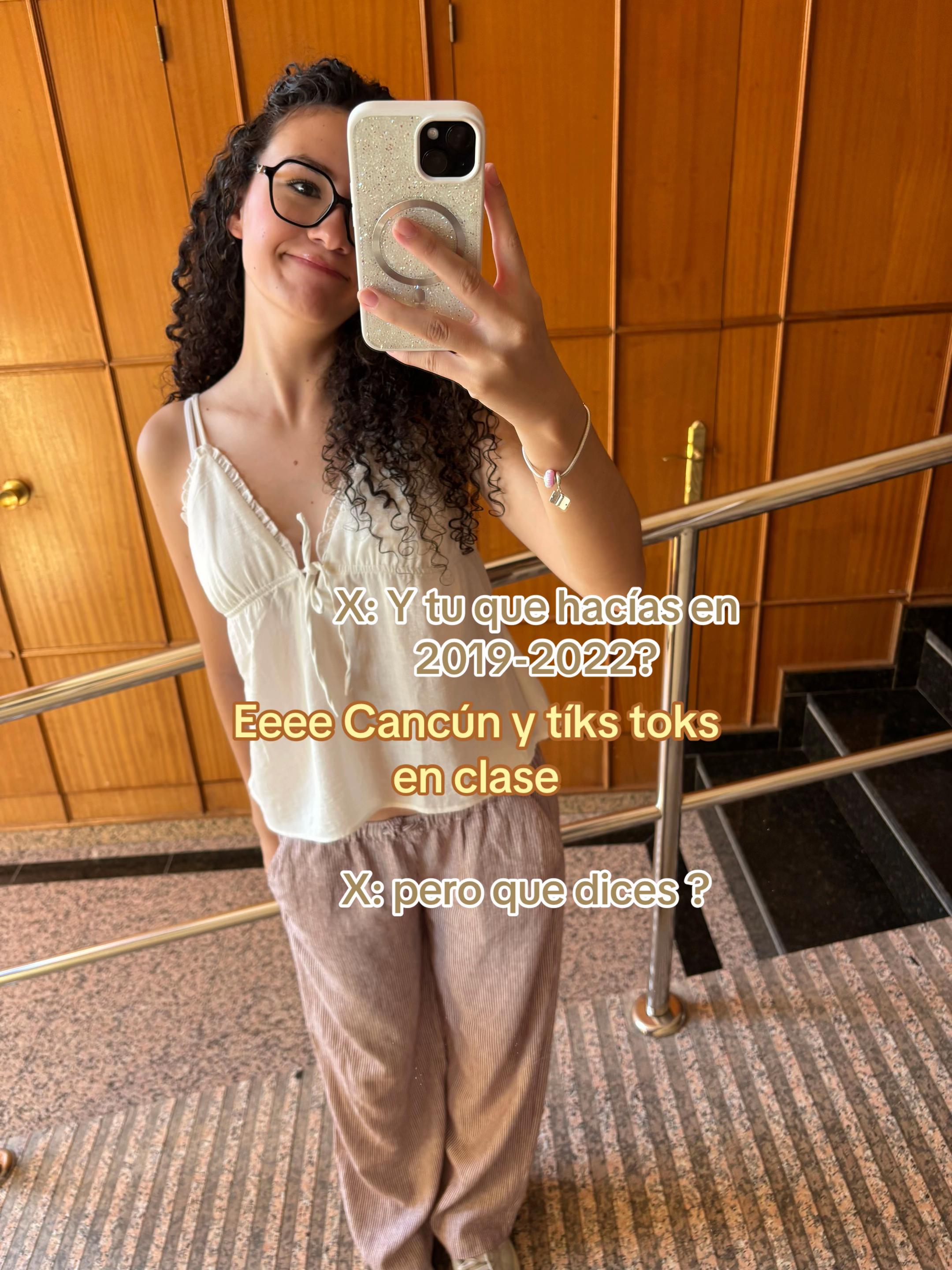 @curly 𝑔𝑖𝑟𝑙٭