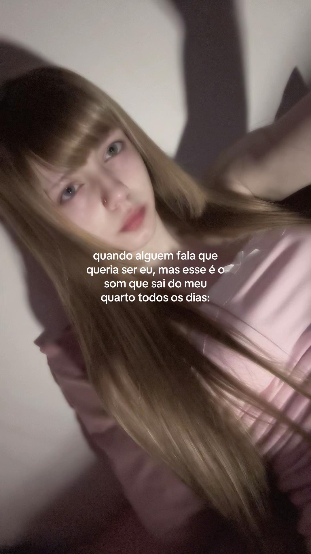 @𝑑𝑜𝑙𝑙