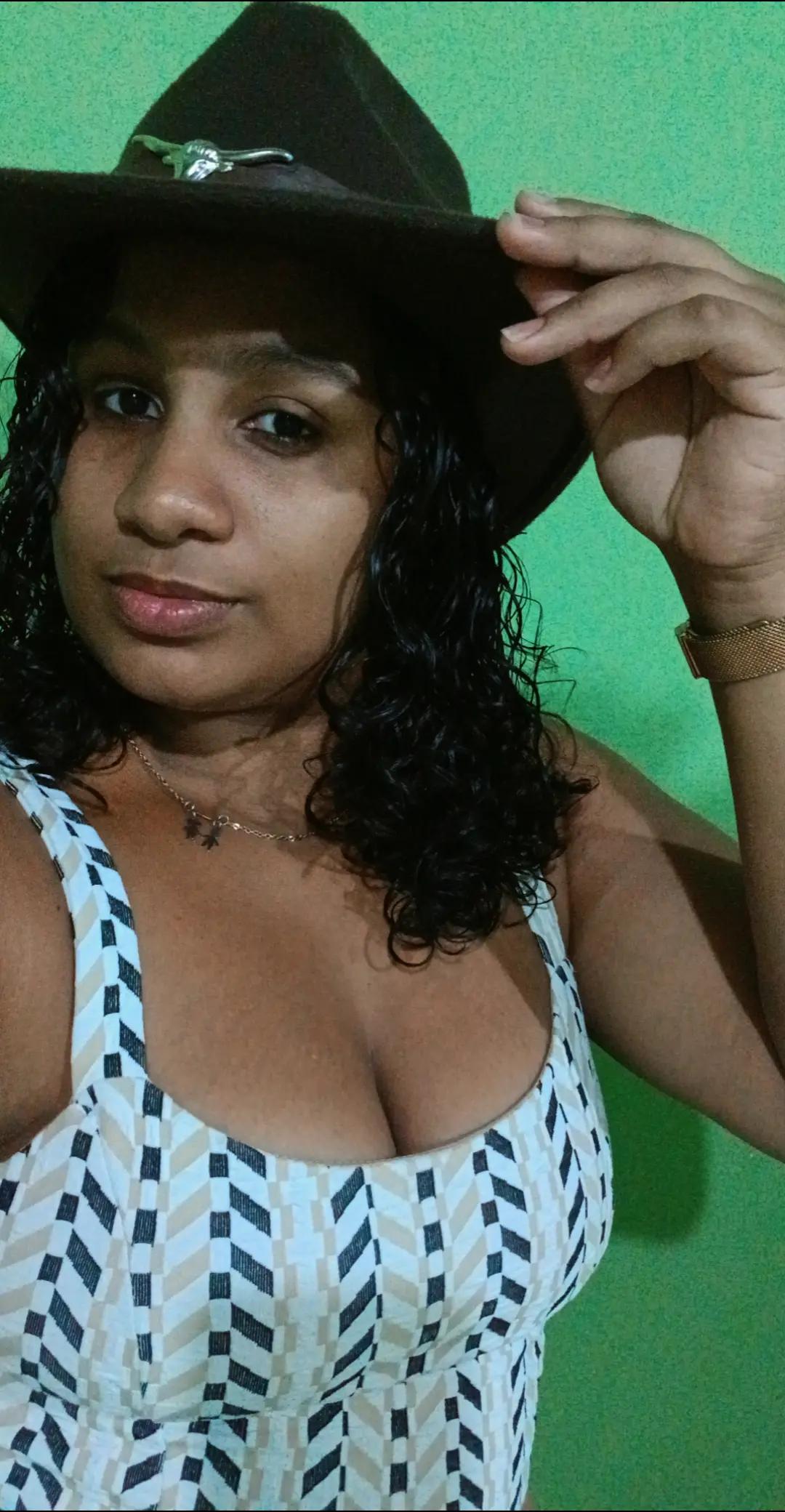 @✨Monyque Ferreira✨