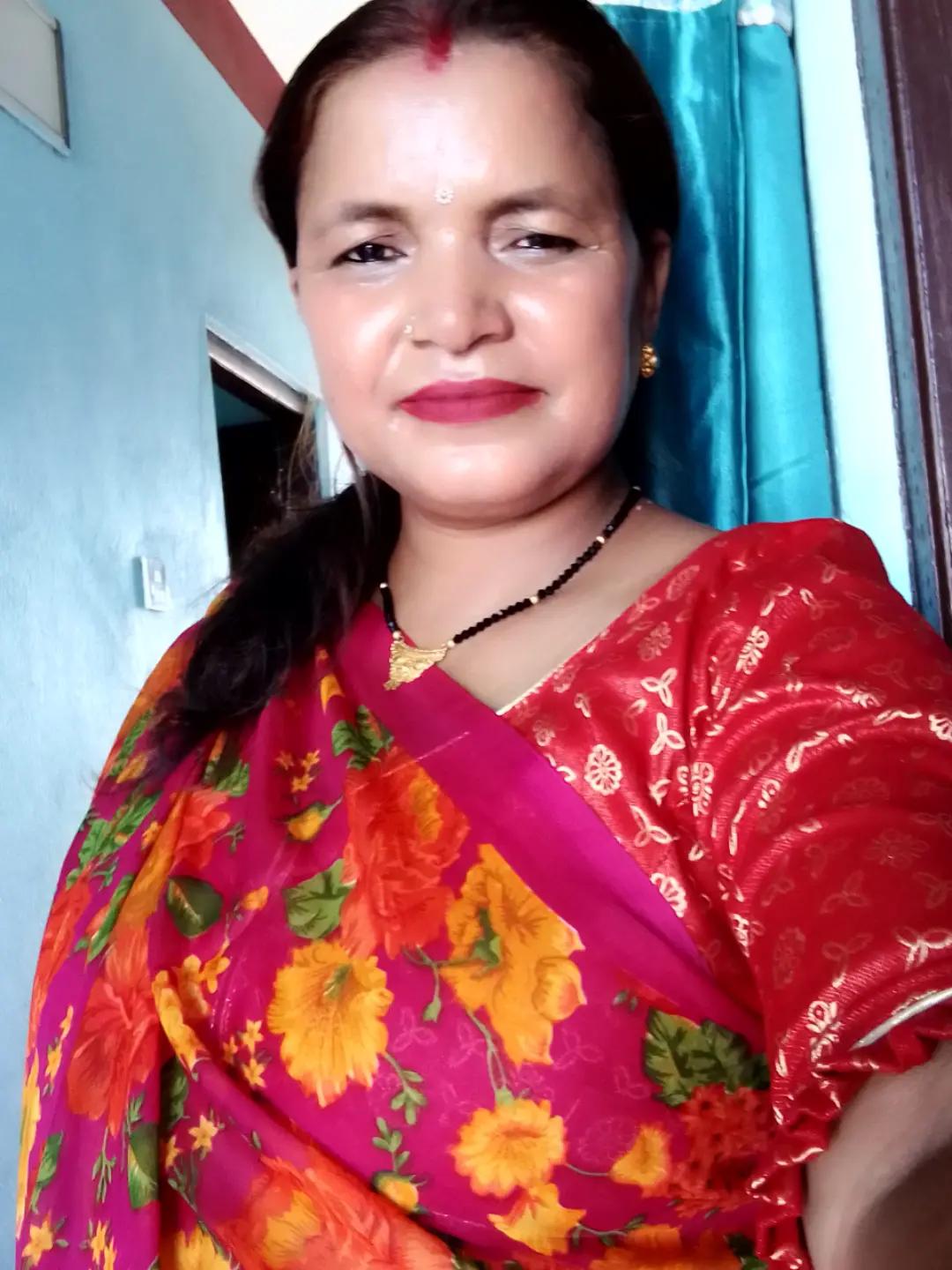 @अनु र