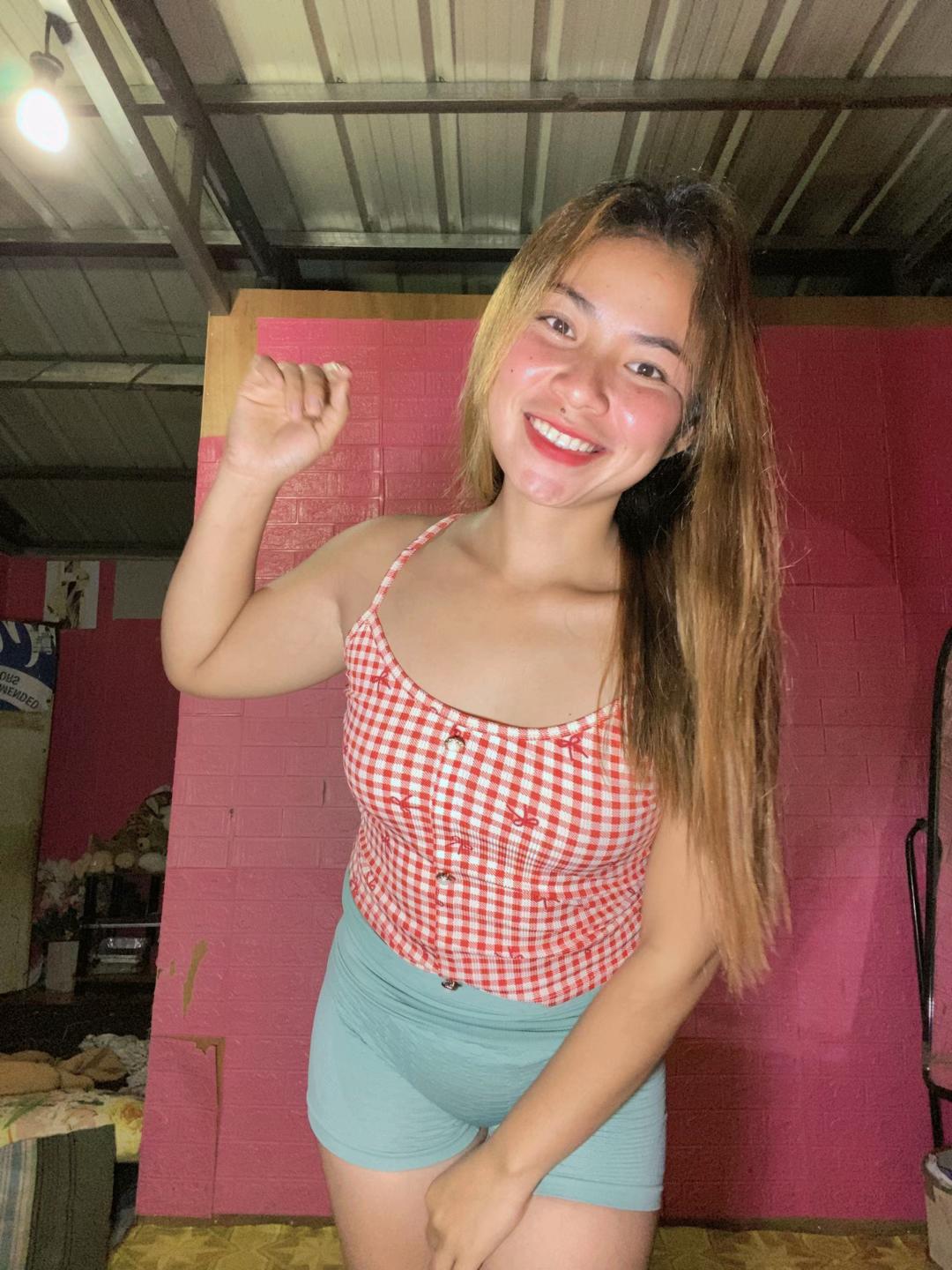 @🦋Angela💫