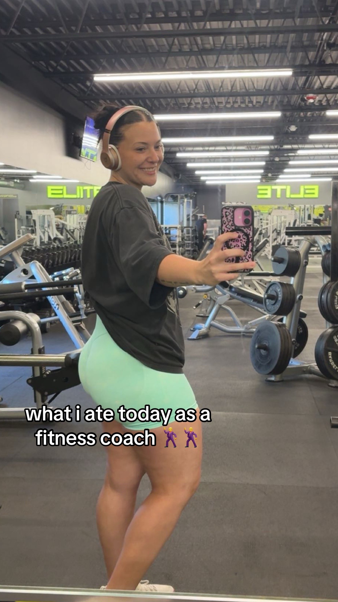 @KAIT | your fav gym girl 🖤