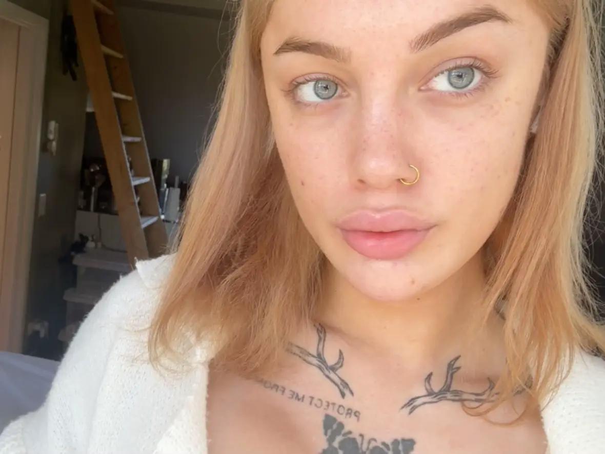 @AmbreHecate