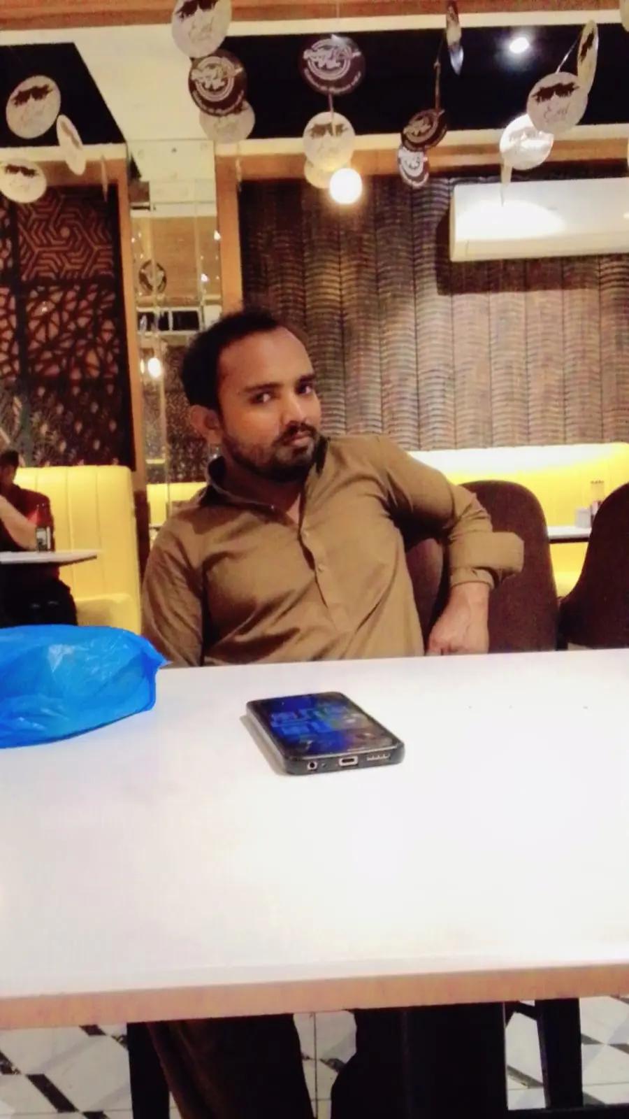 @&hearts;️ Kamran yousaf ❤️