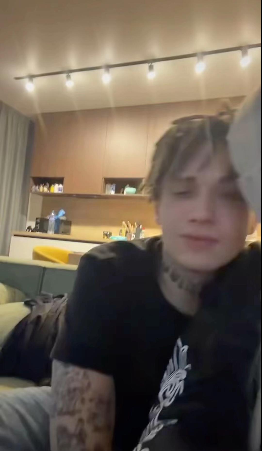 @лилас