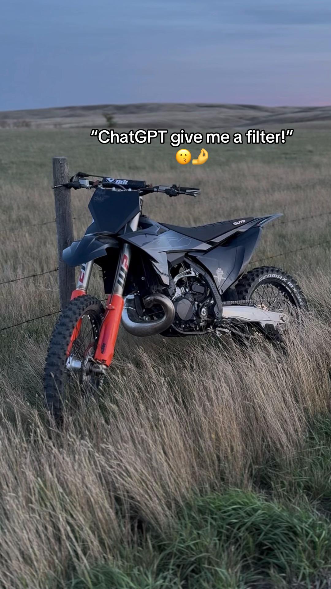 @𝓒𝓪𝓼𝓱 🇨🇦