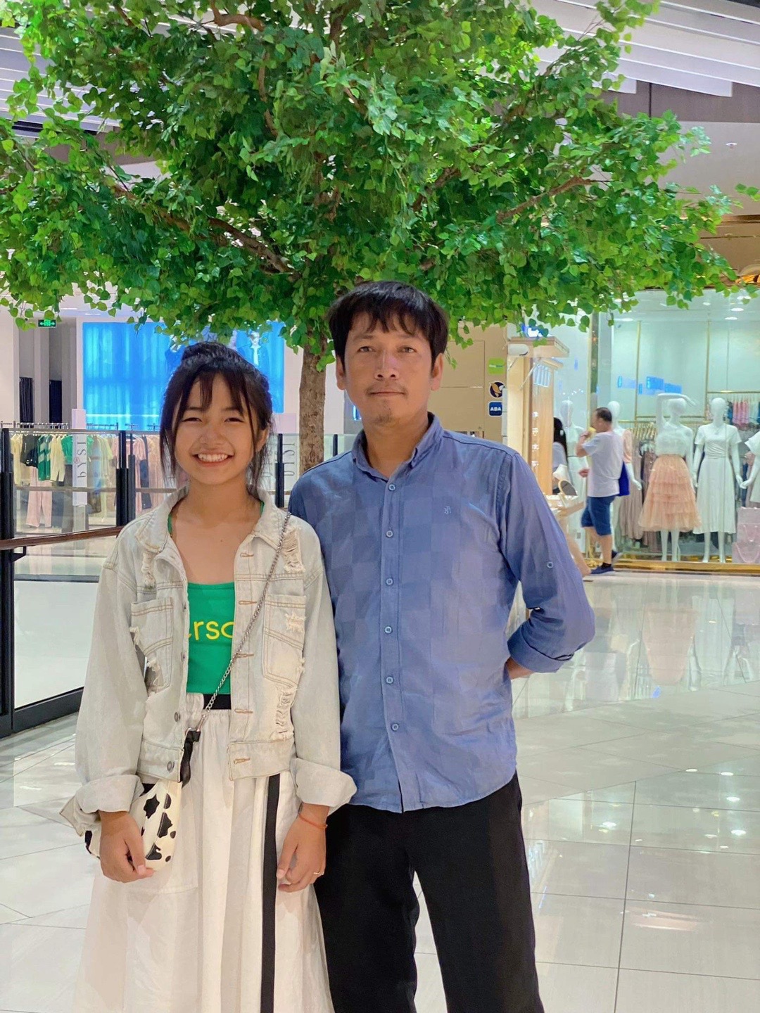 @De_dayyyyy - ឌី ដេរ