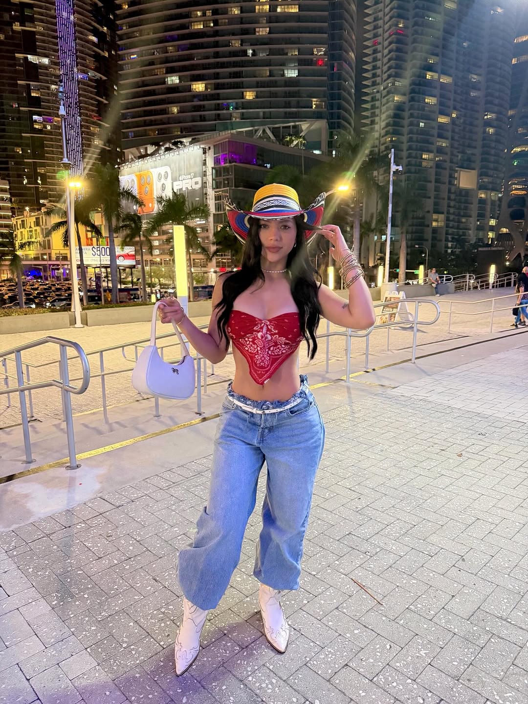 @PB 🦋
