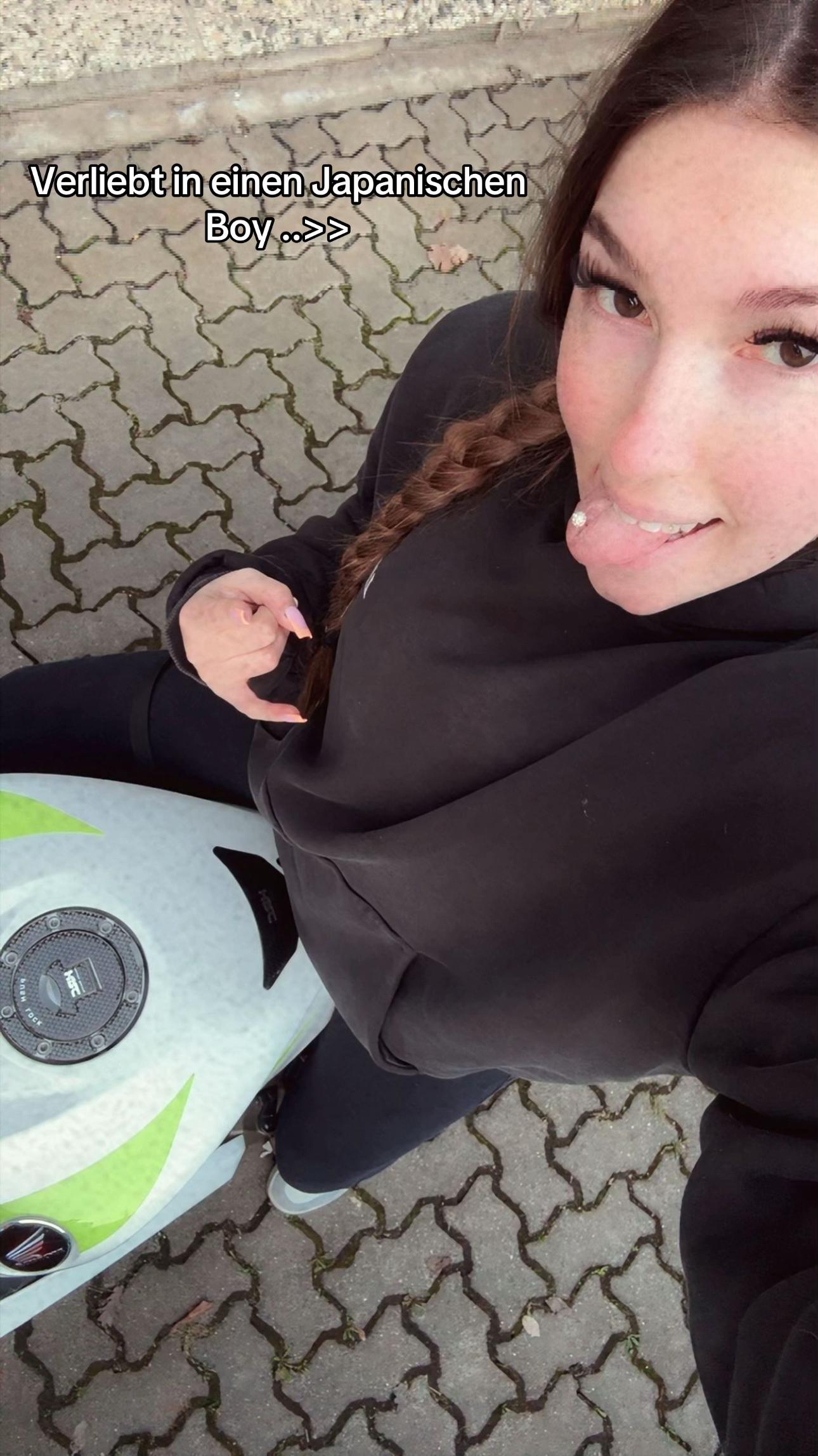 @lisa1000rr