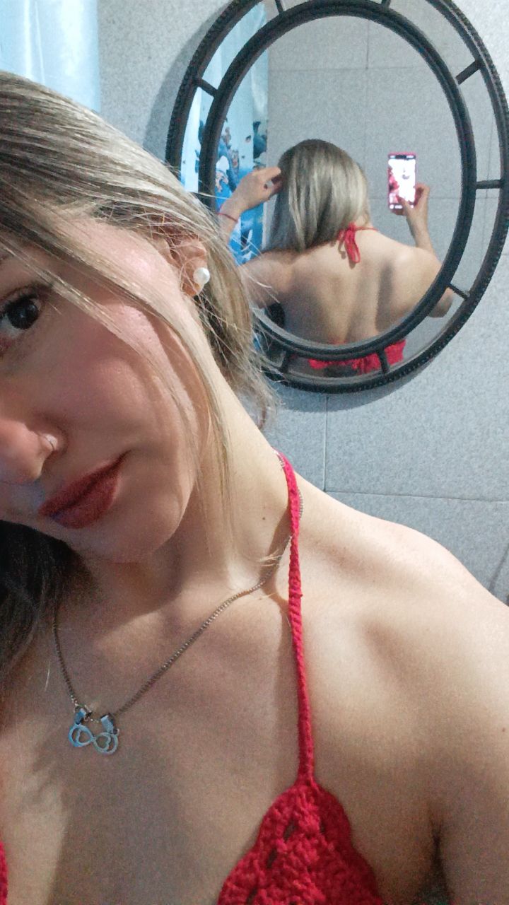 @ANI🍑🍒🫦